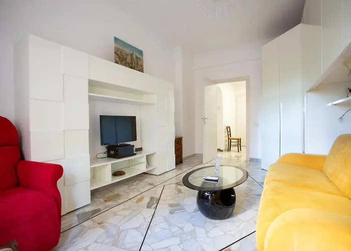 Apartment Tuscolana Guest - *