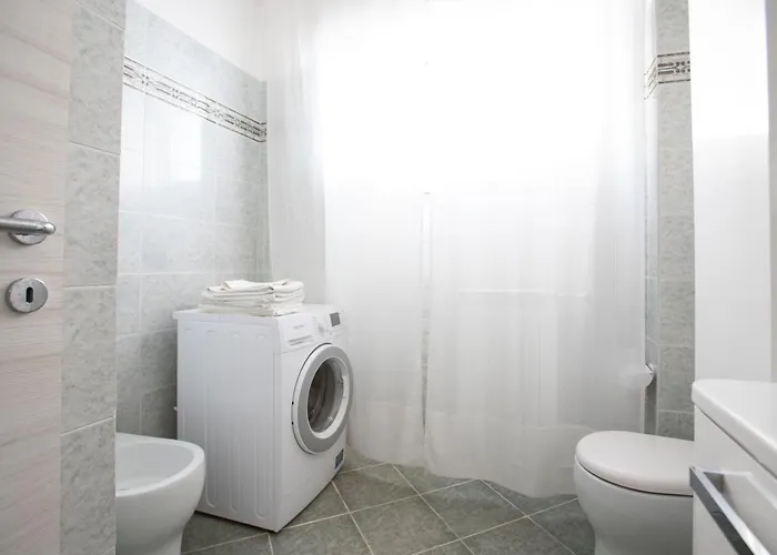 Tuscolana Guest - * Rom